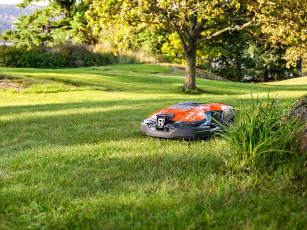 Rasenmähroboter (Werkbild Husqvarna)